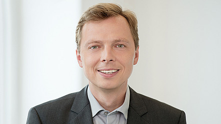Thomas Bendig, Fraunhofer-Verbund IUK-Technologie