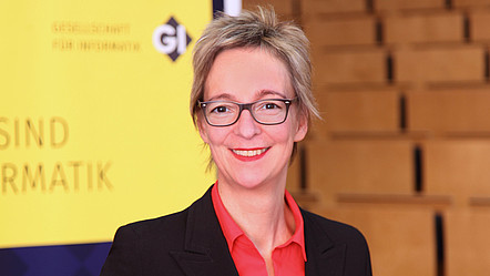 Christine Regitz