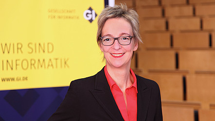 Christine Regitz