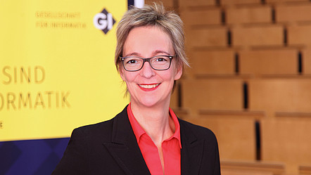 Christine Regitz