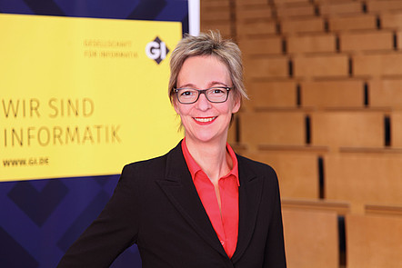 Christine Regitz